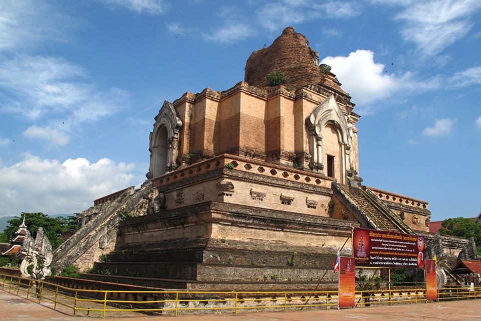 Chiang Mai: Temples & Culture Tour - Chiang Mai City Arts & Cultural Centre: Artifacts That Put Meaning Into the Temples