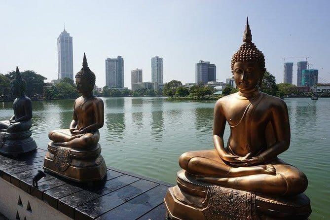 Chiang Mai Temples Visit Walking Tour with Ex-Monk Guide Part 2 - Price and logistics: what $25.92 really buys