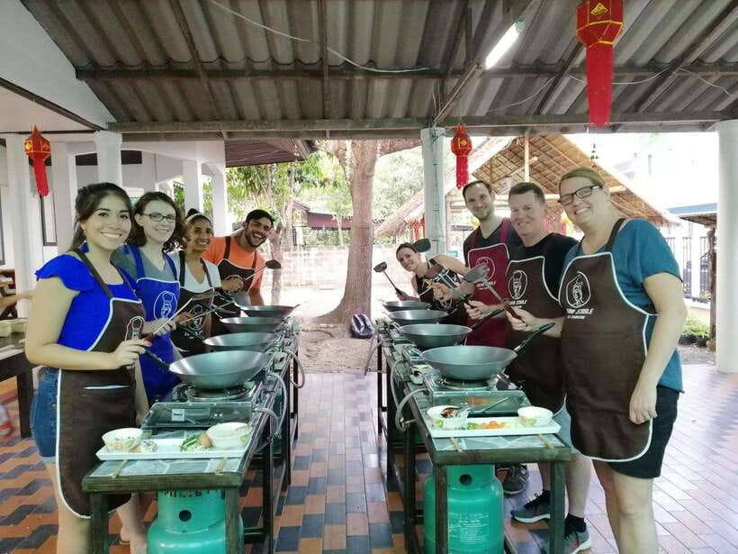 Chiang Mai: Thai Cooking and Market Tour with Lanna Smile - Key points before you go