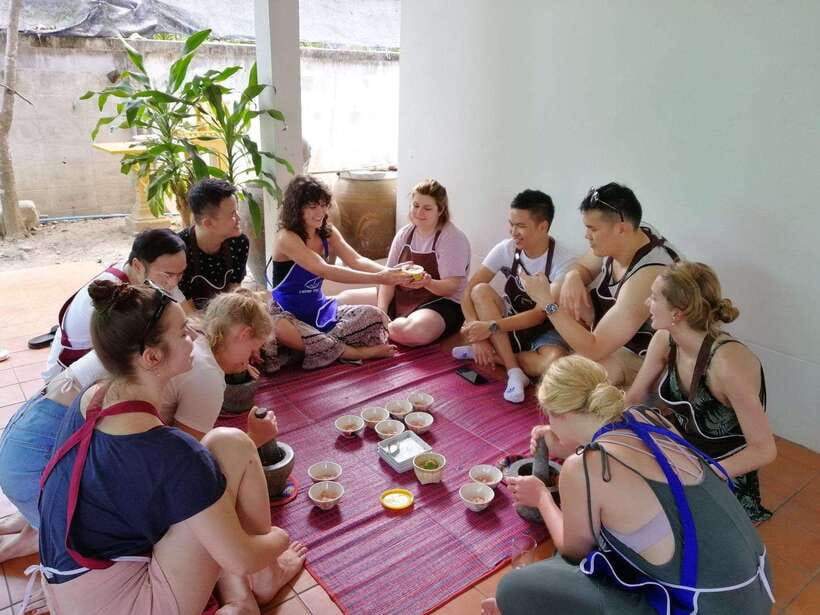 Chiang Mai: Thai Cooking and Market Tour with Lanna Smile - Choosing your menu: what you’ll cook in real life