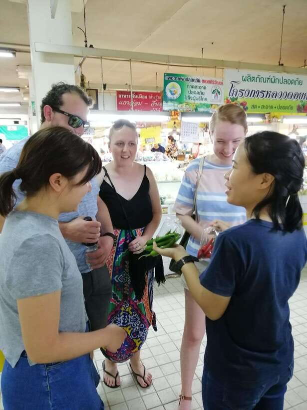 Chiang Mai: Thai Cooking and Market Tour with Lanna Smile - Vegetarian-friendly Thai cooking without feeling like an afterthought