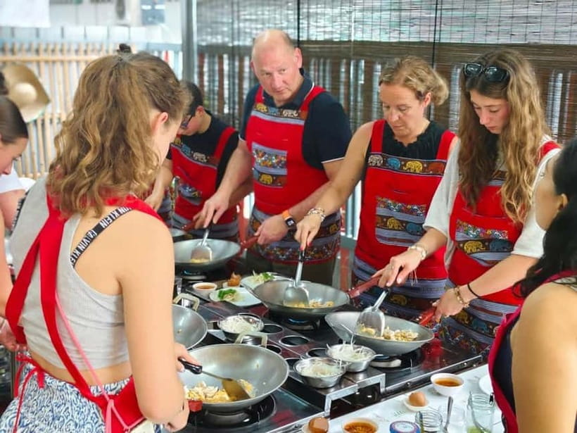 Chiang Mai: Thai Cooking Class with Market Tour - Who this cooking class is best for