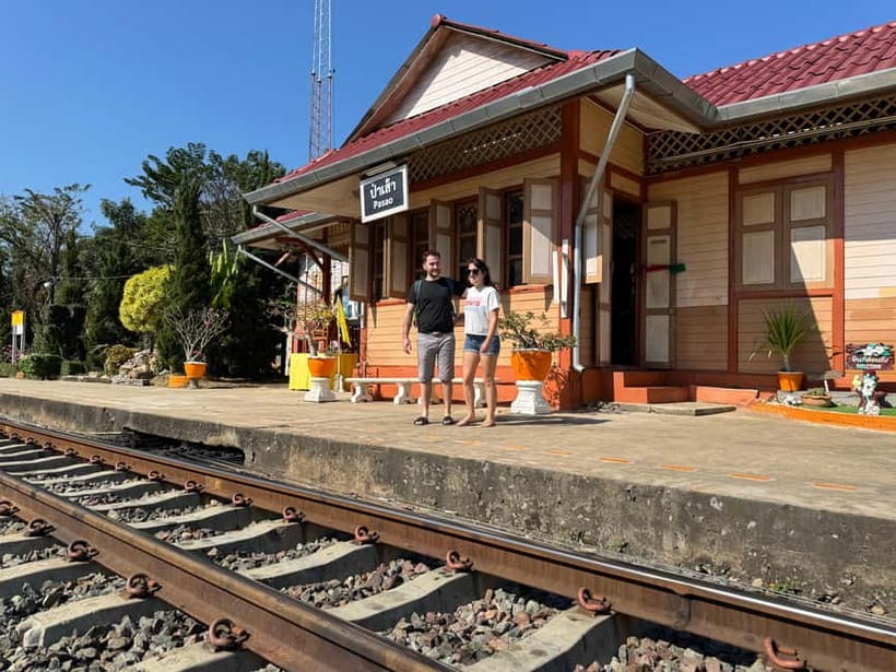 Chiang Mai : Thai Cooking in Farm with a Local Train Trip - From Lamphun to the Village: Welcome Snacks and Menu Planning