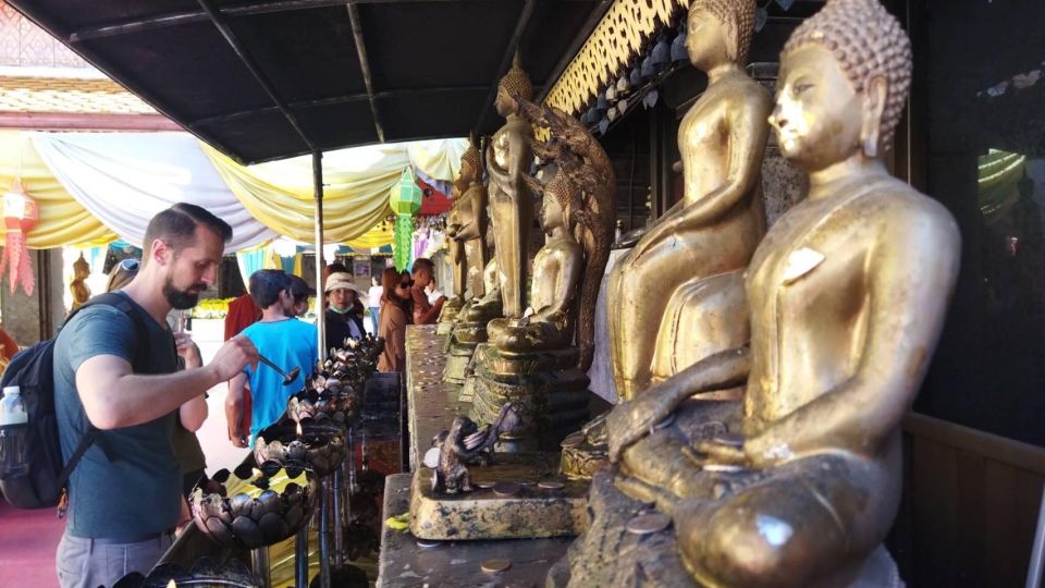 Chiang Mai: Wat Pha Lat & Wat Phra That Doi Suthep Tour - Why the guide can make or break this tour