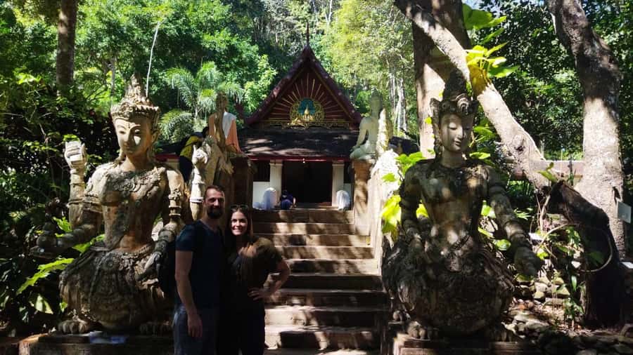 Chiang Mai: Wat Umong, Wat Pha Lat And Wat Doi Suthep Tour - What to wear (and how to avoid temple outfit problems)