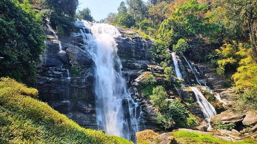 Chiang Mai:Doi Inthanon National Park & Hike at Kew Mae Pan - Lunch Stop: A Set Menu With Vegetarian Option