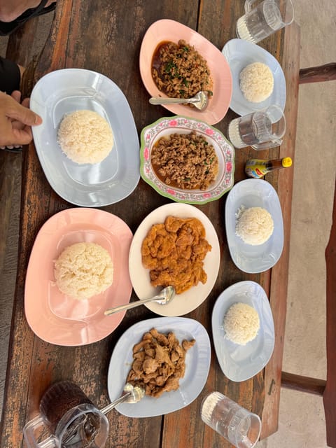 Chiang Mai:Sticky Watefall private tour with lunch - Price, value, and what to compare in your head