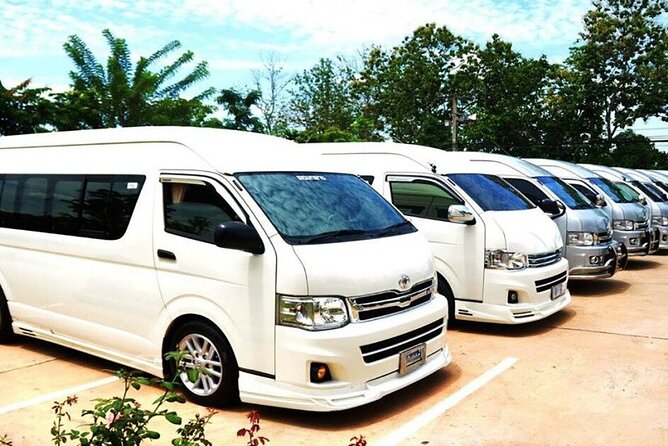 Chiang Rai: 2 Days 1 Night Slow Boat Transfer to Luang Prabang - Day 2: Leaving Pak Bang at 8:00 AM and Reaching Luang Prabang