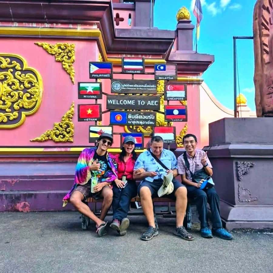 Chiang Rai: 3 Temples and Golden Triangle 1 Day Tour - Price and what you’re really paying for