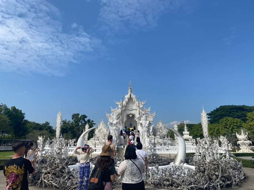 Chiang Rai: 3 Temples, Long Neck Village & Lalitta Café - Wat Huay Pla Kang, the Big Buddha: Guanyin on a hill with a nine-tiered pagoda