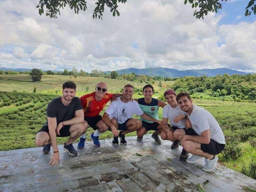 Chiang Rai: 7 Major Sightseeing Tour with Thai Buffet Lunch - Key Things That Make This Chiang Rai Tour Work