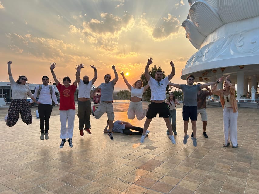 Chiang Rai: All 7 Amazing Attractions With Mekhong Boat Trip - How long is the day, and how does the pace feel?