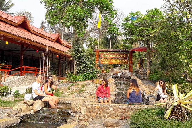 Chiang Rai Day Tour from Chiang Mai + The Long Neck Hill Tribe With Boat - Golden Triangle by boat: short cruise, big border history energy