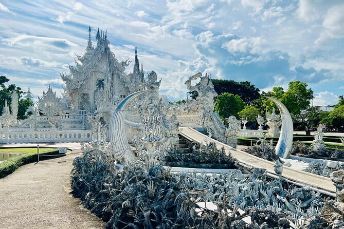 Chiang Rai: Discover 7 Must-See Spots & Lunch Buffet - How this Chiang Rai day tour actually works