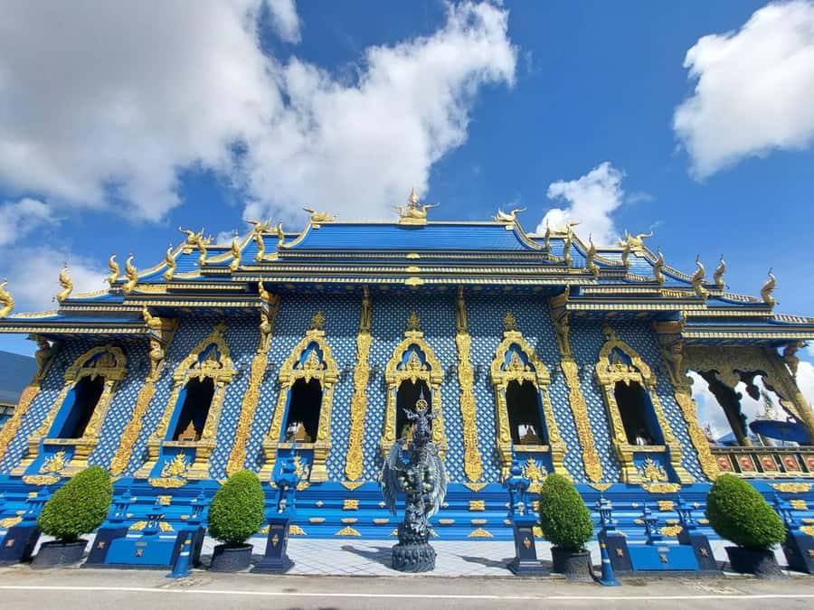 Chiang Rai Discovery:7 Attractions, Tickets & Lunch Included - Long Neck Karen Village: Cultural Contact and Responsible Shopping