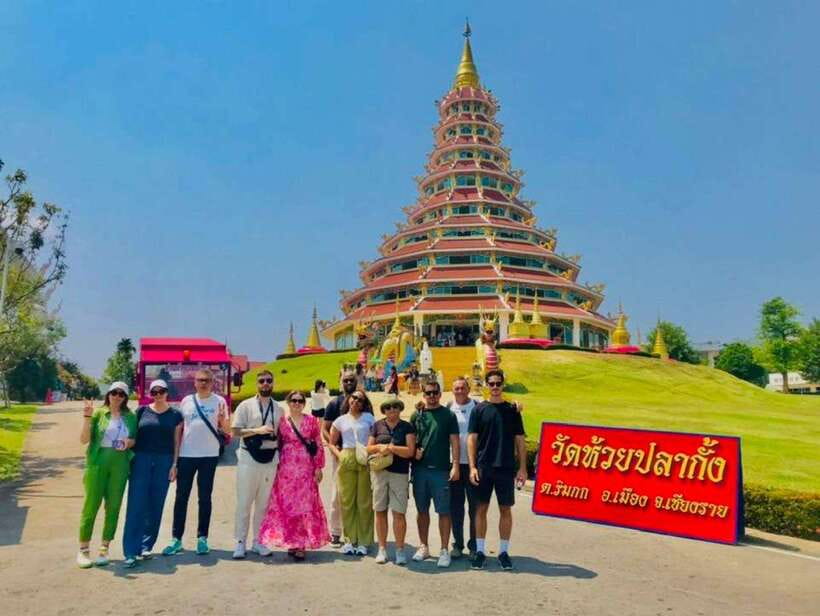 Chiang Rai: Excursion White, Blue,Red Temples & Lalitta Café - Wat Rong Suea Ten (Blue Temple): the sapphire contrast that makes it feel different