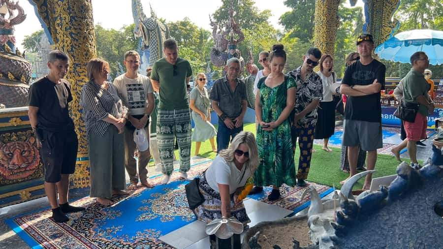 Chiang Rai: Explore 7 Major Sites with All Tickets Included - Entering the White Temple (Wat Rong Khun) without the guesswork