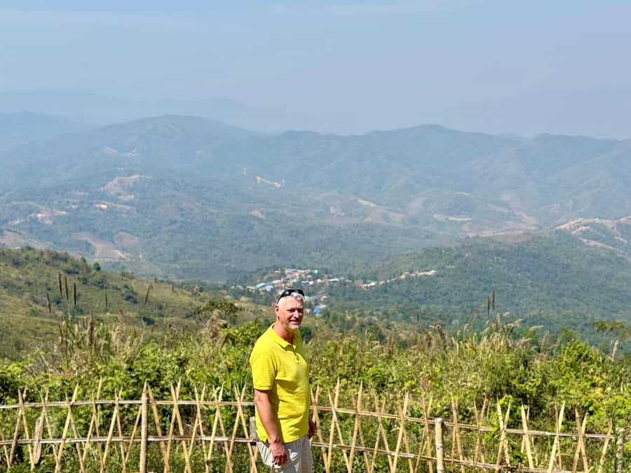 Chiang Rai: Explore Mountain & Border Routes - Private Tour - Coffee and Thai food timing: where the day can feel tight