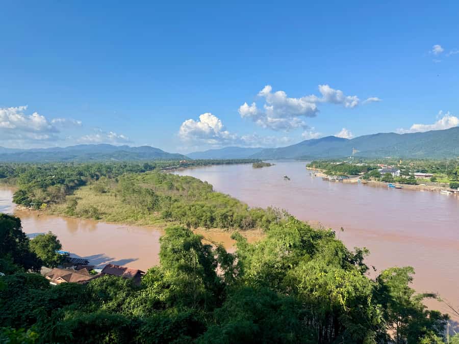 Chiang Rai: Golden Triangle & MaeKhong Private Boat Trip - The Golden Triangle works best when you treat it as more than a photo stop