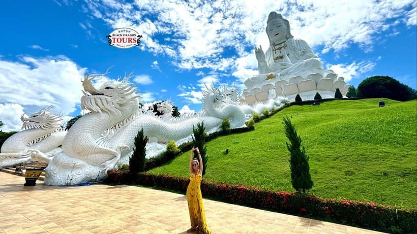 Chiang Rai: Half Day Tour – 3 Famous Temples & Lalita Cafe’ - Stop 1: Wat Rong Khun’s White Temple art and the story inside