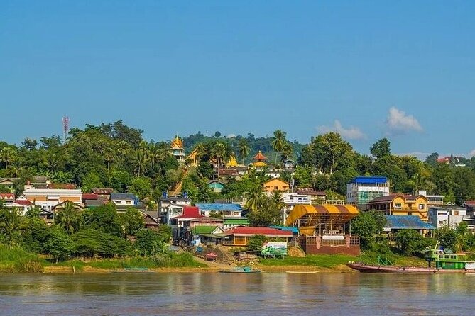 Chiang Rai: Luxury Slow Boat to Luang Prabang 2D1N - Pak Beng night: what’s easy, what’s on you