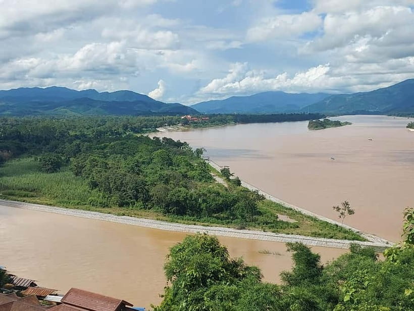 Chiang Rai: Northern Thailand Tour with Golden Triangle - Mae Sai, the northernmost town, and the optional glass skywalk