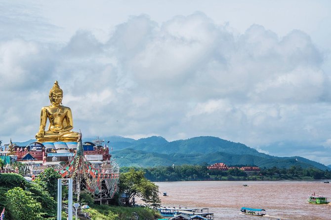 Chiang Rai One Day : White Temple, Golden Triangle, Boat Ride to Laos, Long Neck - Huay Pu Keng Karenni Village and the Long Neck experience: respectful photo ops