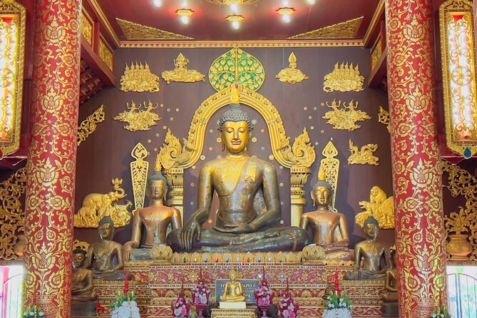 Chiang Rai: Private Bespoke Sightseeing Tour - Museums and offbeat culture: Baan Dam and the House of Opium Museum
