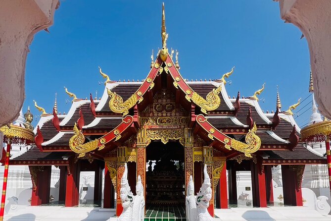 Chiang Rai: Private Bespoke Sightseeing Tour - The Golden Triangle, Mae Sai, and a Mekong boat view of three countries