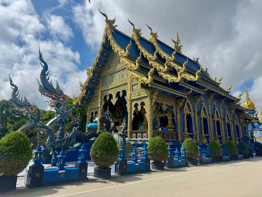 Chiang Rai: Private Tour - Customizable Trip | Car & Driver - Choosing Your Route: Flat, Mountain, Coffee-Café, or Fully Custom