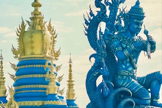 Chiang Rai Temples Plus Golden Triangle Private Hire With Guide - Mekong Long-Tail Boat Ride: Stories, Boatman Navigation, and Panoramic Views