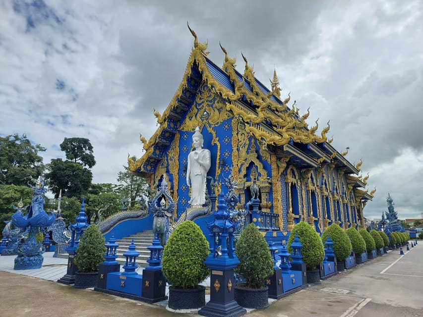 Chiang Rai: Top Temples & Signature Attractions ~Free Buffet - Kayan Village (Long Neck Karen Village): Cultural Time With Respect