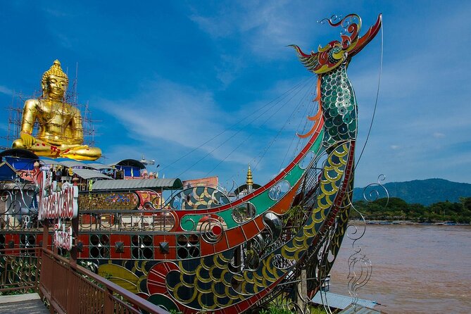 Chiang Rai Tour: Hot Spring,White Temple, Golden Triangle, Yao - Sop Ruak and Wat Prathat Phu Khao: the triangle view