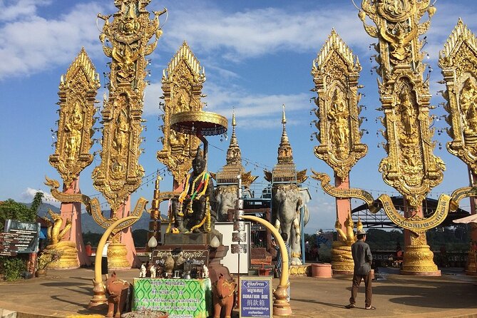 Chiang Rai Tour: Hot Spring,White Temple, Golden Triangle, Yao - Guide quality and group size: why you’ll feel less lost