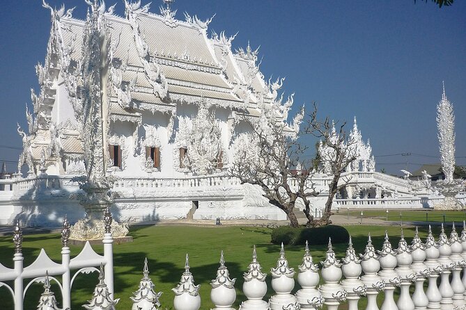Chiang Rai Tour: Hot Spring,White Temple, Golden Triangle, Yao - Mae Khachan Hot Spring: the easiest first win