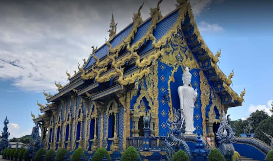 Chiang Rai White, Blue, Red 3 Temples Tour - Wat Rong Khun (White Temple): The One You’ll Talk About