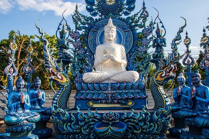 Chiang Rai White Temple Blue Temple and Hill Tribe Village Tour - Mae Khachan Hot Spring: Foot Soak and Boiled Egg Breakfast