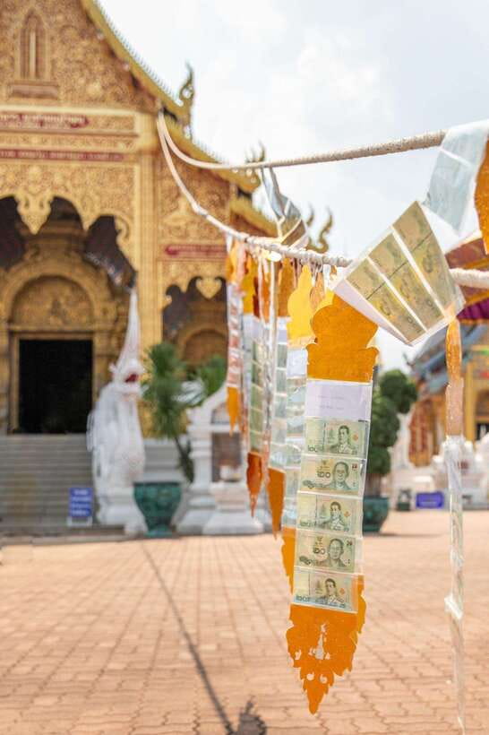 Chiangma: Wat ban den, Blue Temple & Sticky Waterfall. - Key Things I’d Prioritize
