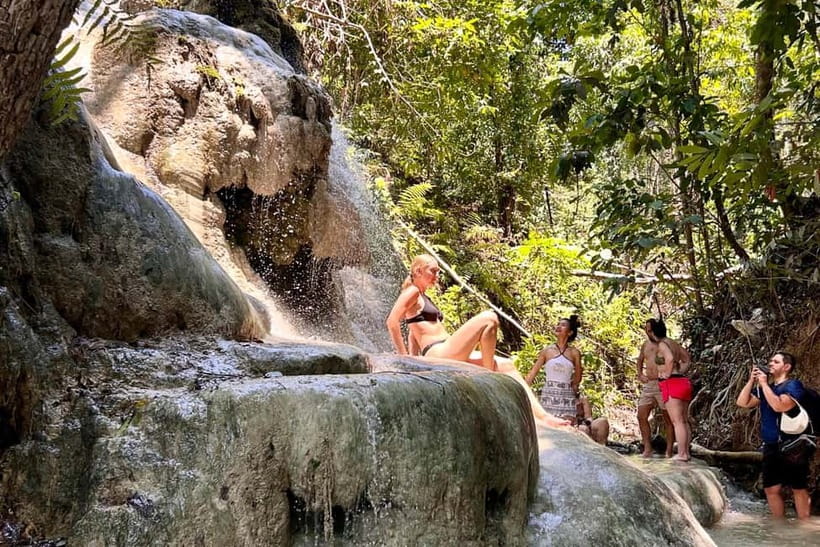 ChiangMai Elephant POOPOOPAPER Park Optional StickyWaterfall - How the English tour turns elephant waste into paper