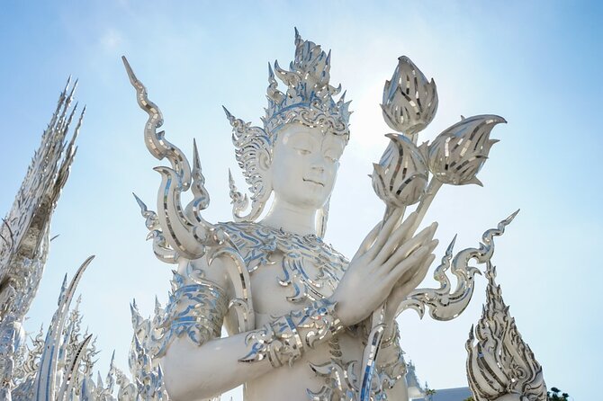 Chiangmai to White Temple, Blue Temple & Black museum - Practical tips to make the most of the day