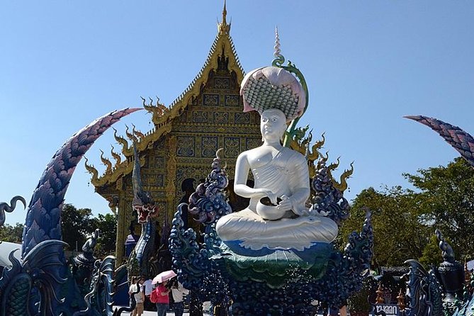 Chiangrai Round Trip Classic Tours 3 Days 2 Nights - Day 3: White Temple, Mae Kunag Dam lunch, Mae Khachan hot spring, and Bor Sang crafts