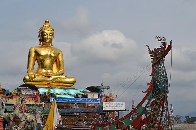 Chiangrai Round Trip Classic Tours 3 Days 2 Nights - Guides, pace, and what to expect from your day