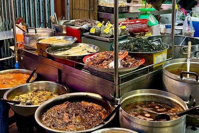 Chinatown Street Food Small Group Tour in Bangkok - Small Group Size and English Guide: Better Than “Herding”