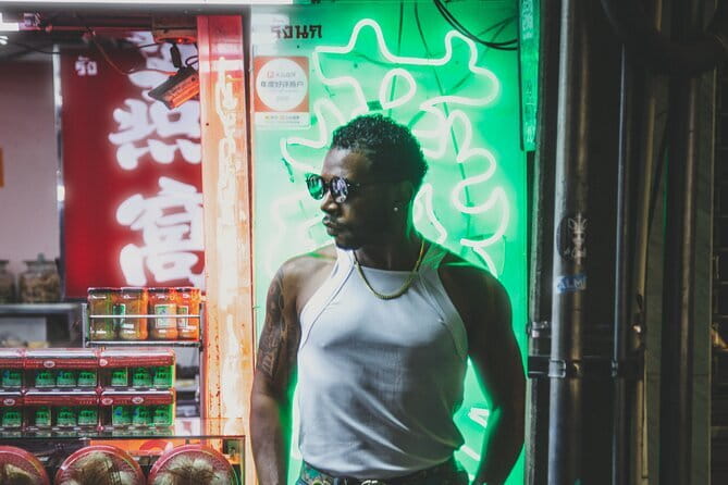 Chinatown (Yaowarat Road) Neon Photoshoot - Key highlights at a glance