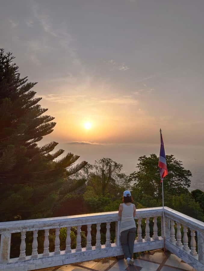 Chingmai Sunrise Hike & Cultural Traditions - Food, pacing, and what $70 buys you for 7 hours