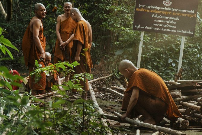 City Escape: Doi Inthanon & Karen Village Private Day Trip - Cu Corner Chiang Mai: The Start Line and Transfer Reality