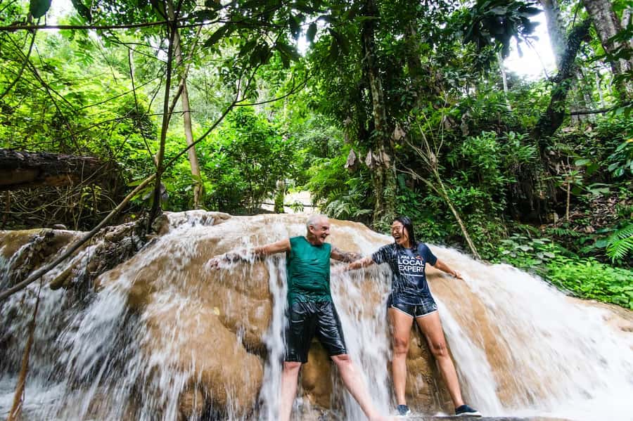 Climb Sticky Waterfall Like Spiderman - Getting to Bua Tong: private transport that keeps the day on track