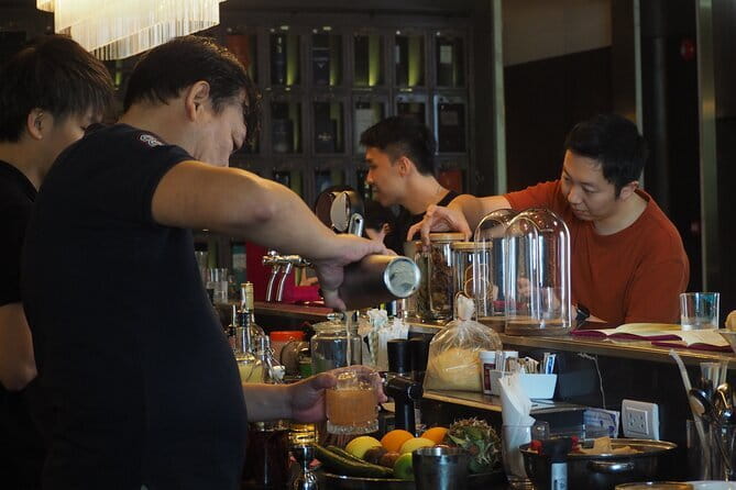 Cocktail Academy in Bangkok - Price and value for a Bangkok cocktail class