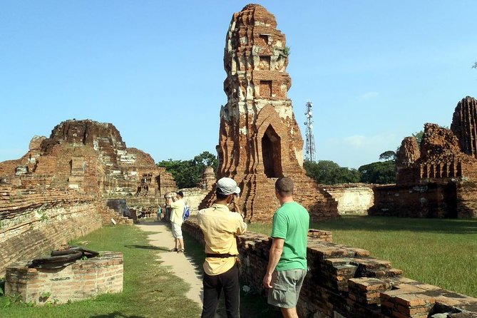Colors of Ayutthaya Full-Day Bike Tour - Wat Phra Sri Sanphet: the royal palace’s holiest temple