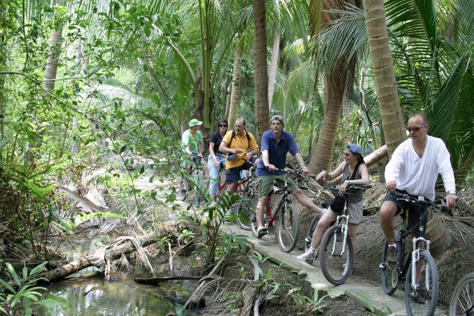 Colors of Bangkok - Stop 4: Bangkrachao, the green lung on two wheels
